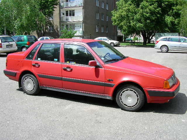 Volvo1.JPG