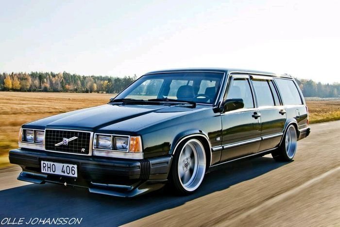 Really nice Volvo 740 wagon.jpg