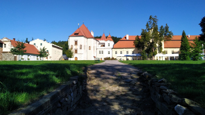 12. Želivský klášter.jpg